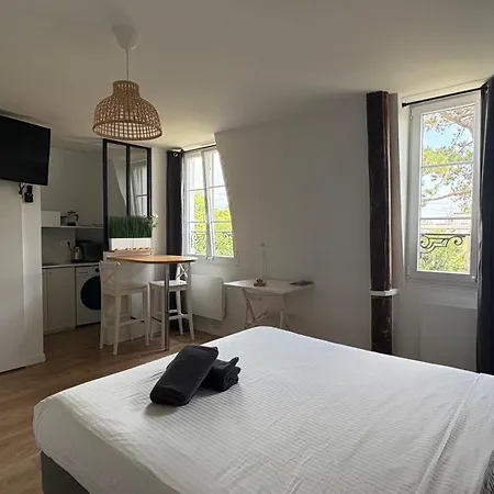 - Locations Climatisees Dans Maison De Charme Со