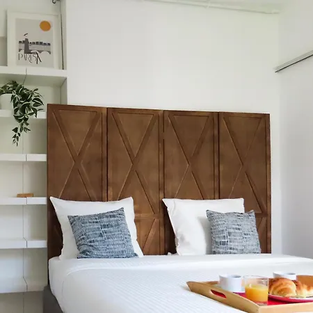 - Locations Climatisees Dans Maison De Charme * Sceaux (Hauts-de-Seine)
