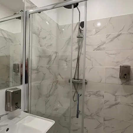 - Locations Climatisees Dans Maison De Charme