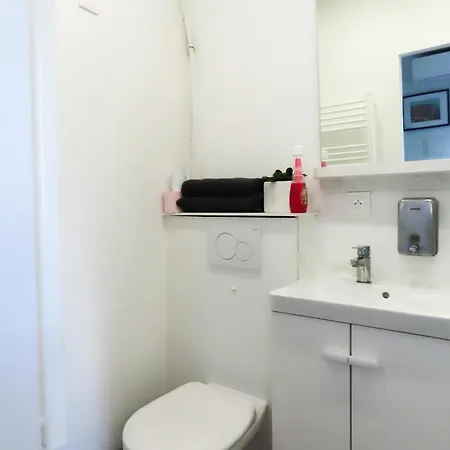 - Locations Climatisees Dans Maison De Charme Апартаменты *