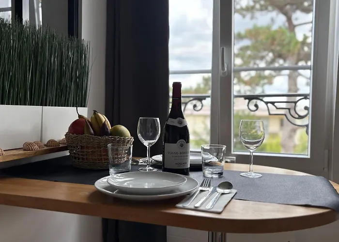 - Locations Dans Maison De Charme Apartment *