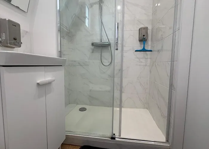 - Locations Dans Maison De Charme Sceaux (Hauts-de-Seine)