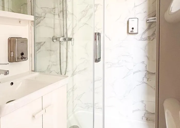 - Locations Dans Maison De Charme Apartment