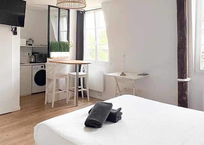 - Locations Dans Maison De Charme * 소