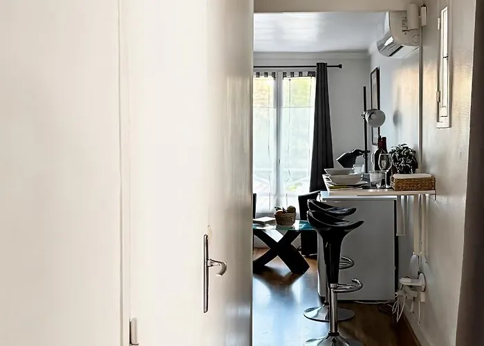 - Locations Dans Maison De Charme *