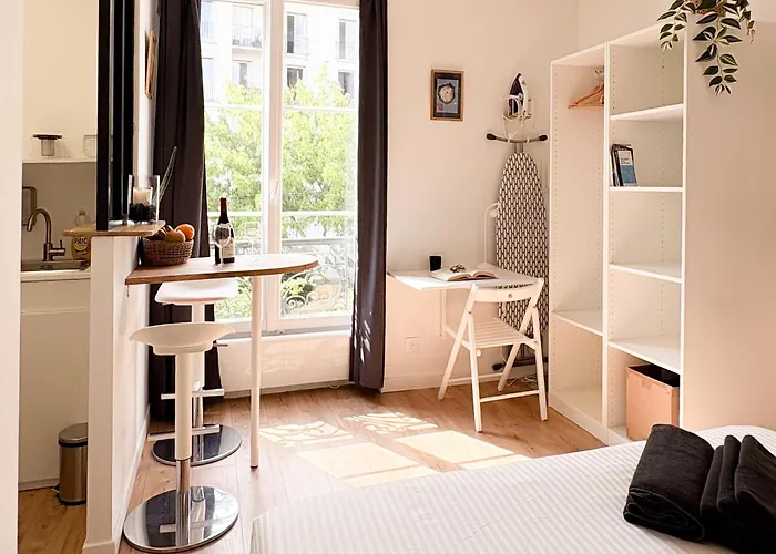 Apartment - Locations Dans Maison De Charme Sceaux (Hauts-de-Seine)