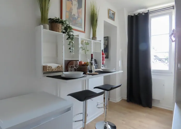 - Locations Dans Maison De Charme Apartment